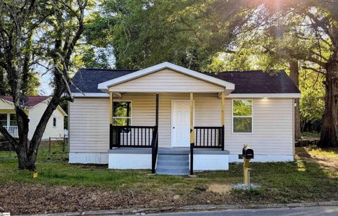 Photo of 1218 S Fant Street, Anderson, SC 29624 (MLS # 1591944)
