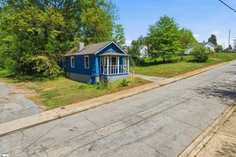 Photo of 308 Sullivan Street, Greenville, SC 29605 (MLS # 1587722)