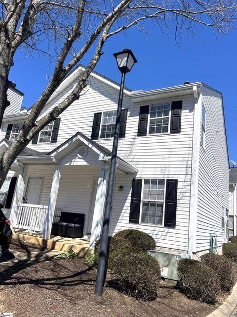 Photo of 2 Allenwood Lane, Greer, SC 29650 (MLS # 1585292)