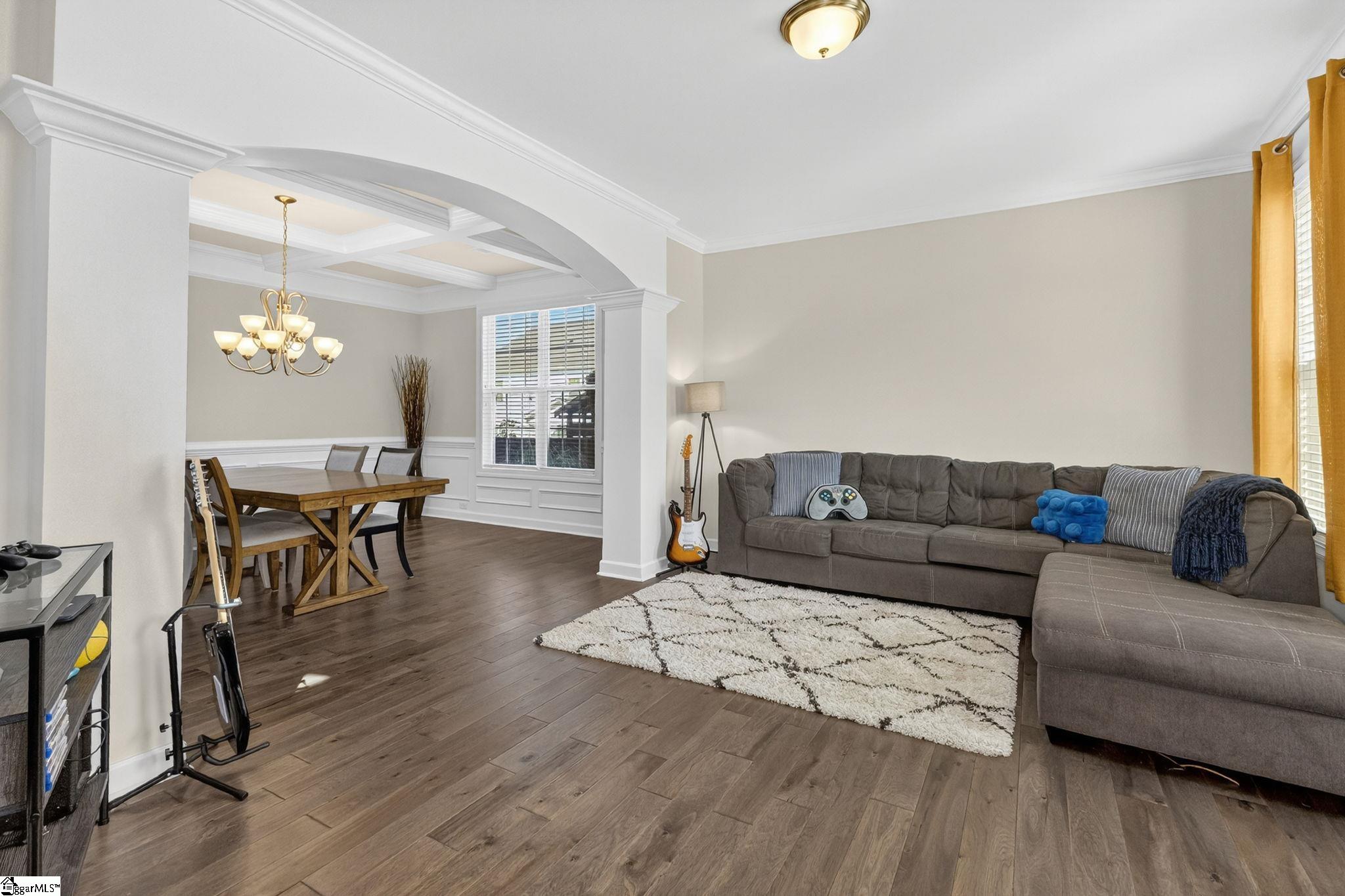 Simpsonville, South Carolina 29681, United States, 5 Bedrooms Bedrooms, ,3 BathroomsBathrooms,Residential,Active,201483