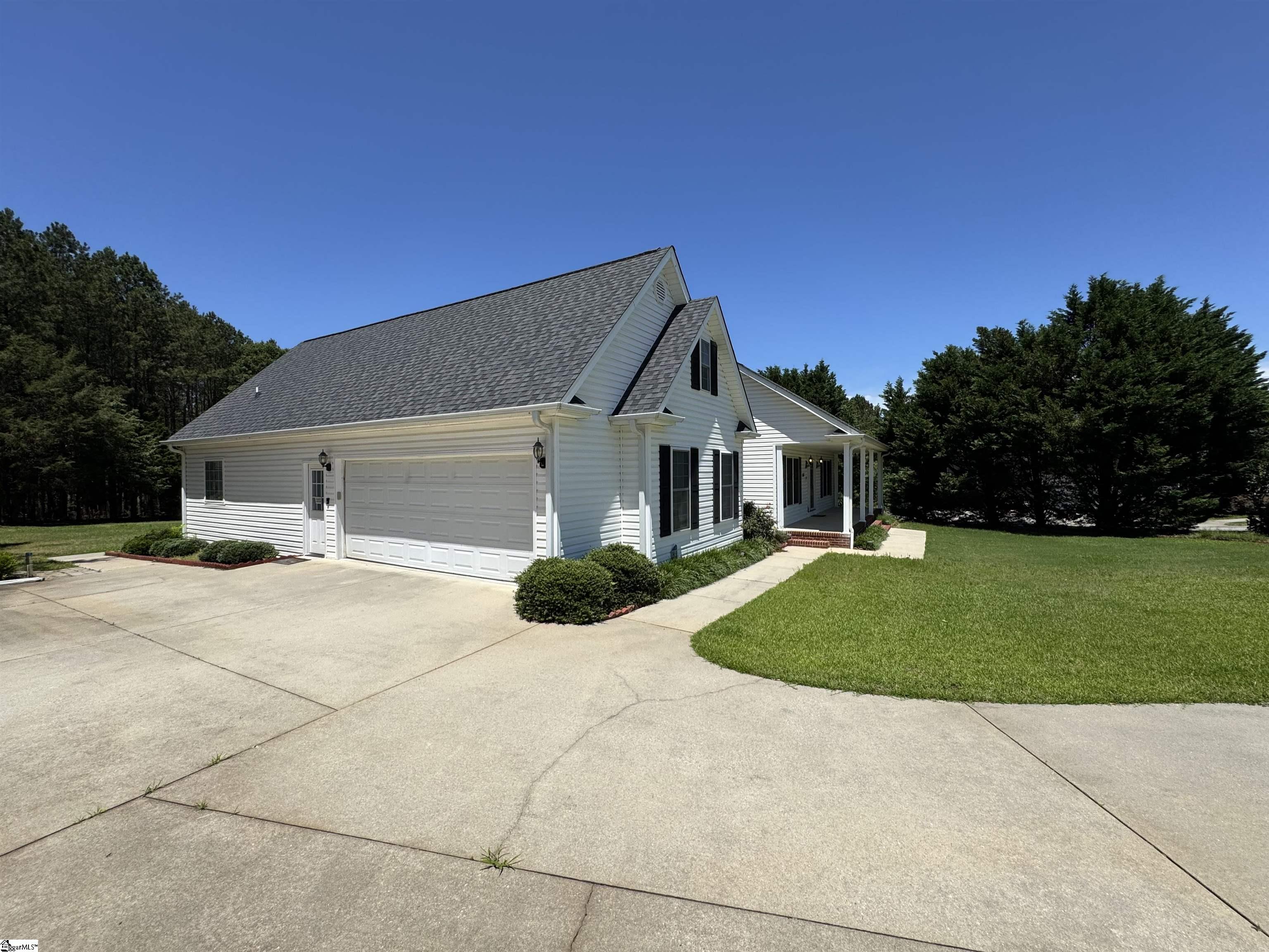 106 Dewars Trail