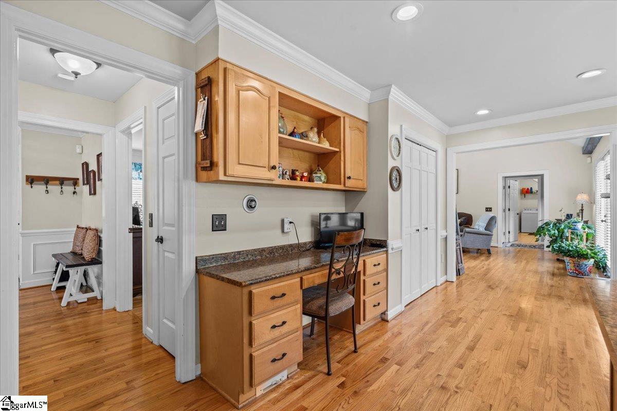 Greer, South Carolina 29650, United States, 4 Bedrooms Bedrooms, ,3 BathroomsBathrooms,Residential,Contingent,128332