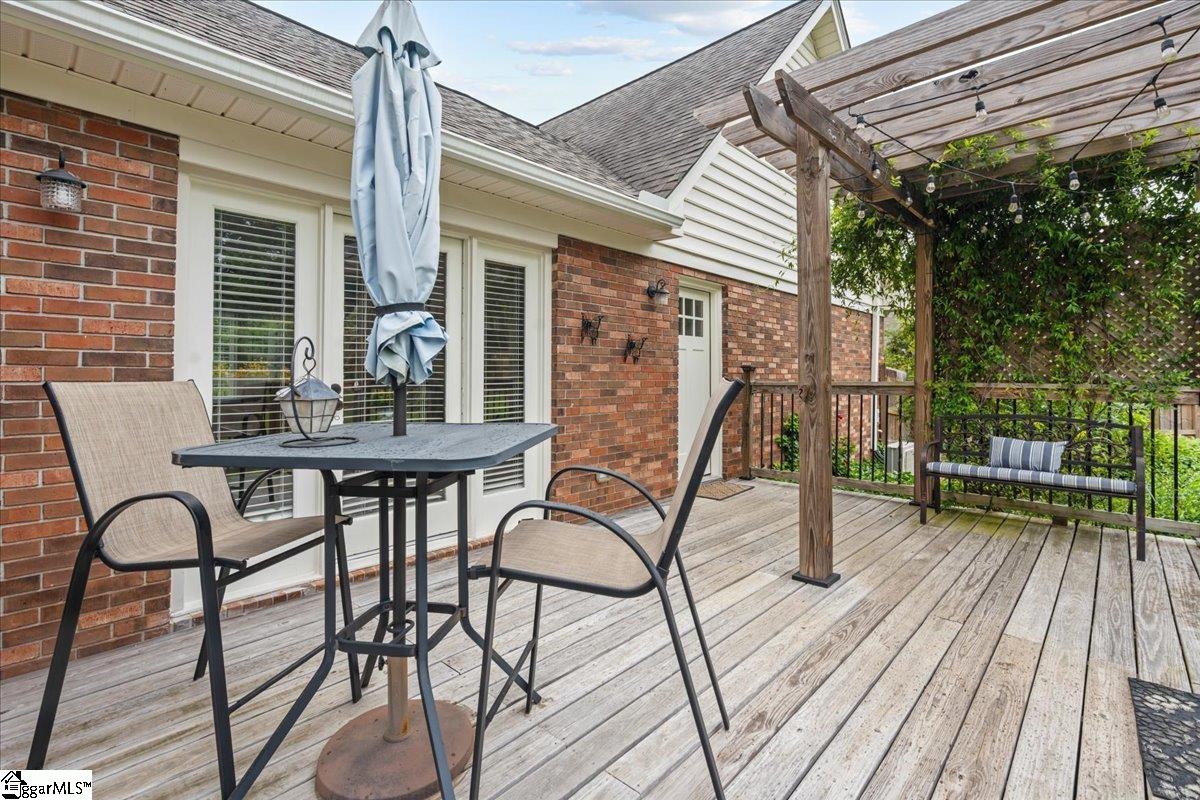 Greer, South Carolina 29650, United States, 4 Bedrooms Bedrooms, ,3 BathroomsBathrooms,Residential,Contingent,128332