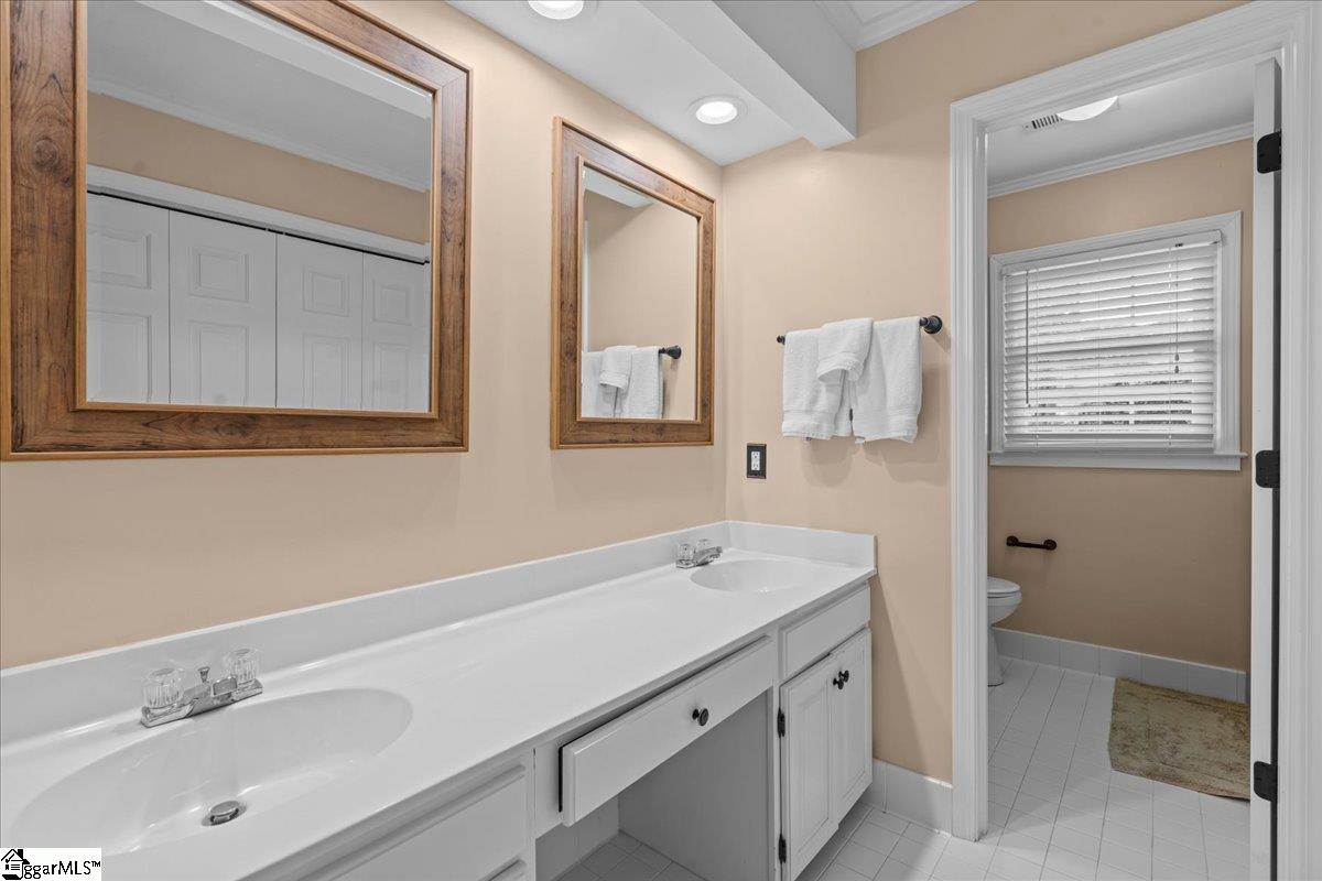 Greer, South Carolina 29650, United States, 4 Bedrooms Bedrooms, ,3 BathroomsBathrooms,Residential,Contingent,128332