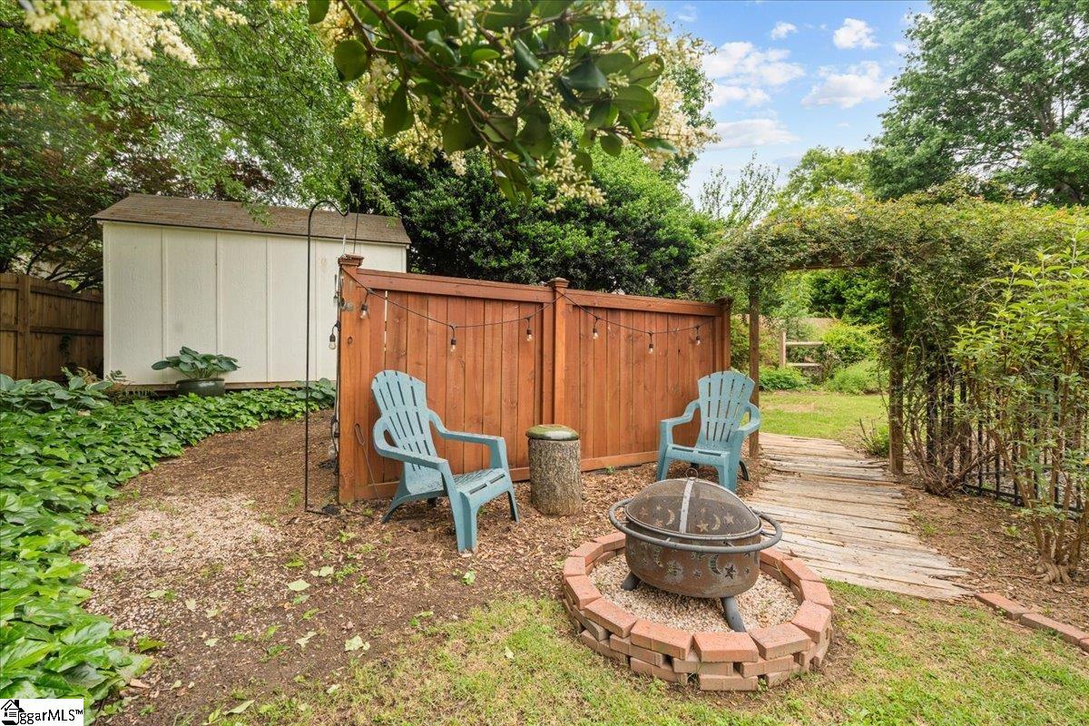 Greer, South Carolina 29650, United States, 4 Bedrooms Bedrooms, ,3 BathroomsBathrooms,Residential,Contingent,128332