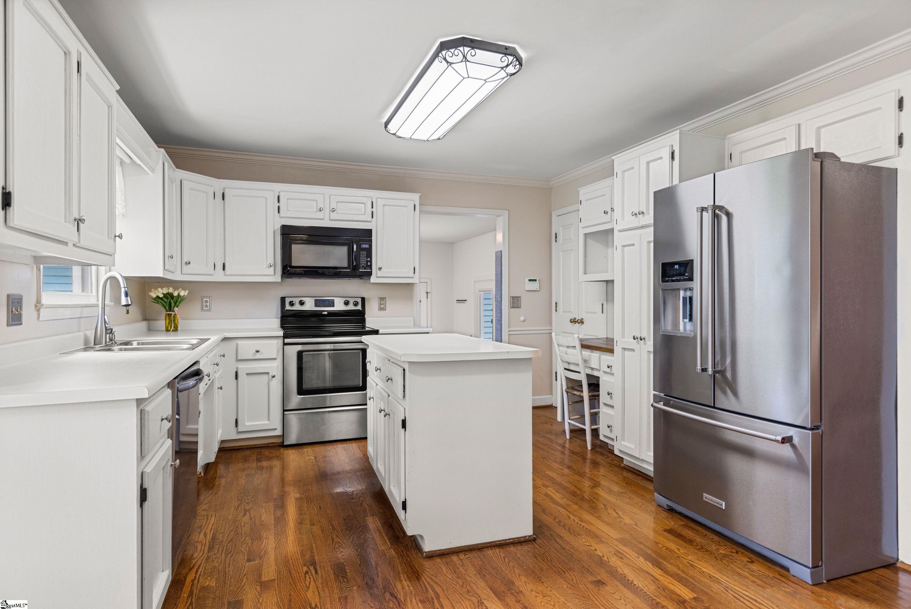 Taylors, South Carolina 29687, United States, 3 Bedrooms Bedrooms, ,3 BathroomsBathrooms,Residential,Active,132861