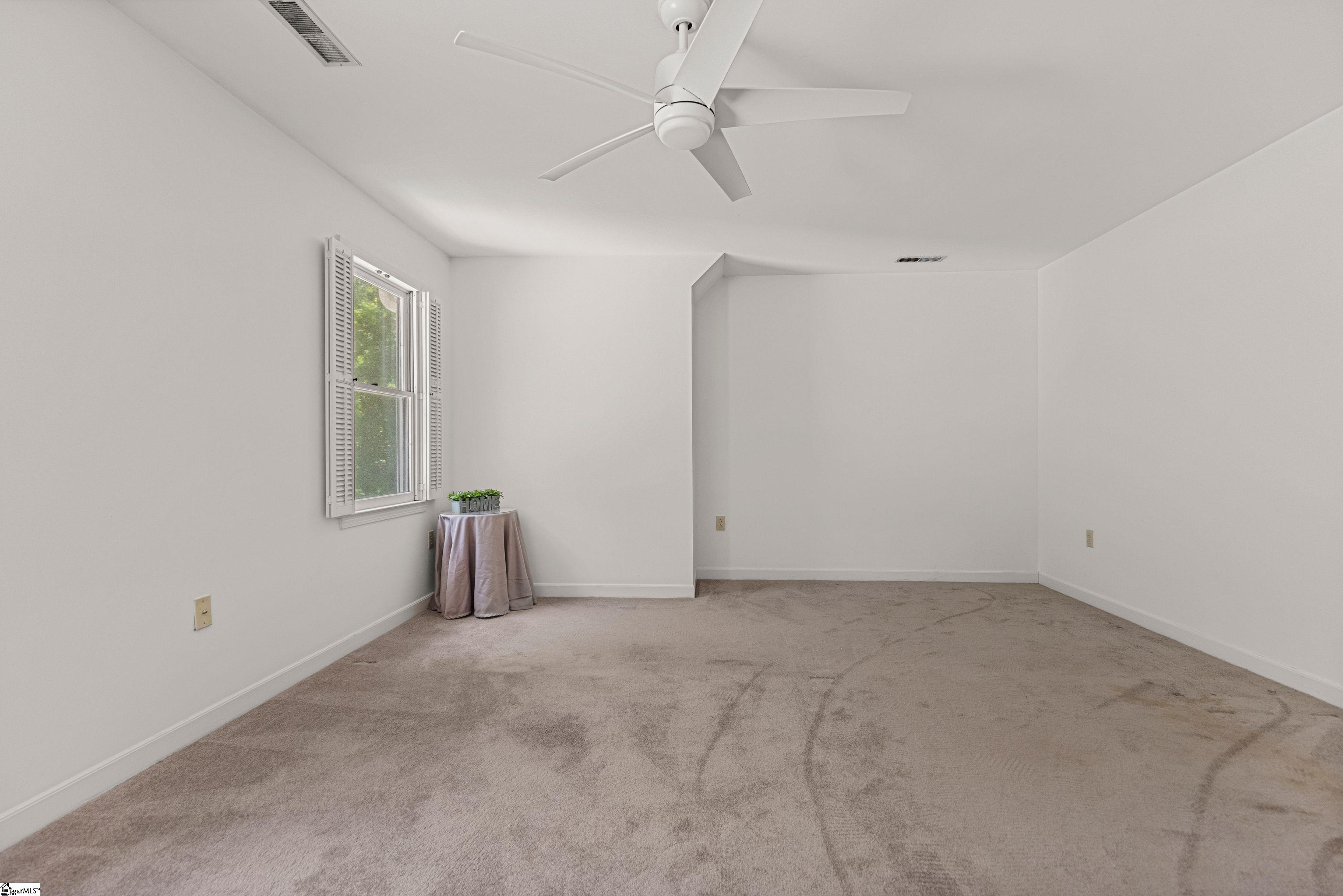 Taylors, South Carolina 29687, United States, 3 Bedrooms Bedrooms, ,3 BathroomsBathrooms,Residential,Active,132861