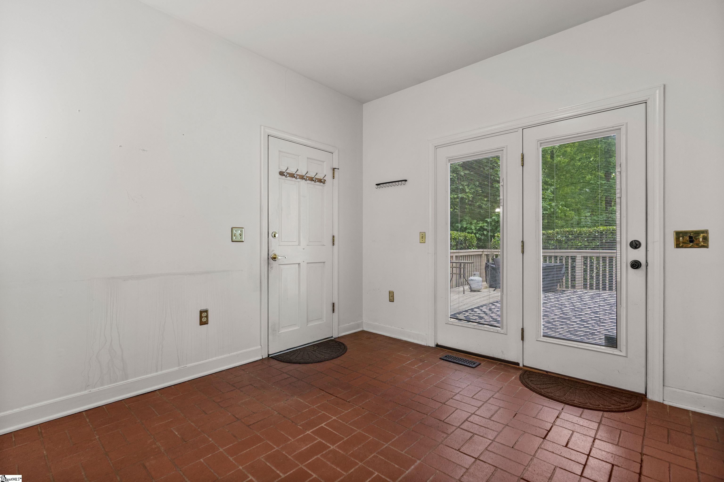 Taylors, South Carolina 29687, United States, 3 Bedrooms Bedrooms, ,3 BathroomsBathrooms,Residential,Active,132861