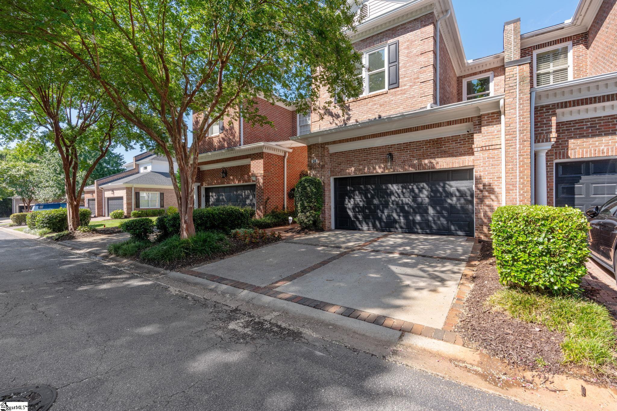 1400 Thornblade Boulevard Unit 28