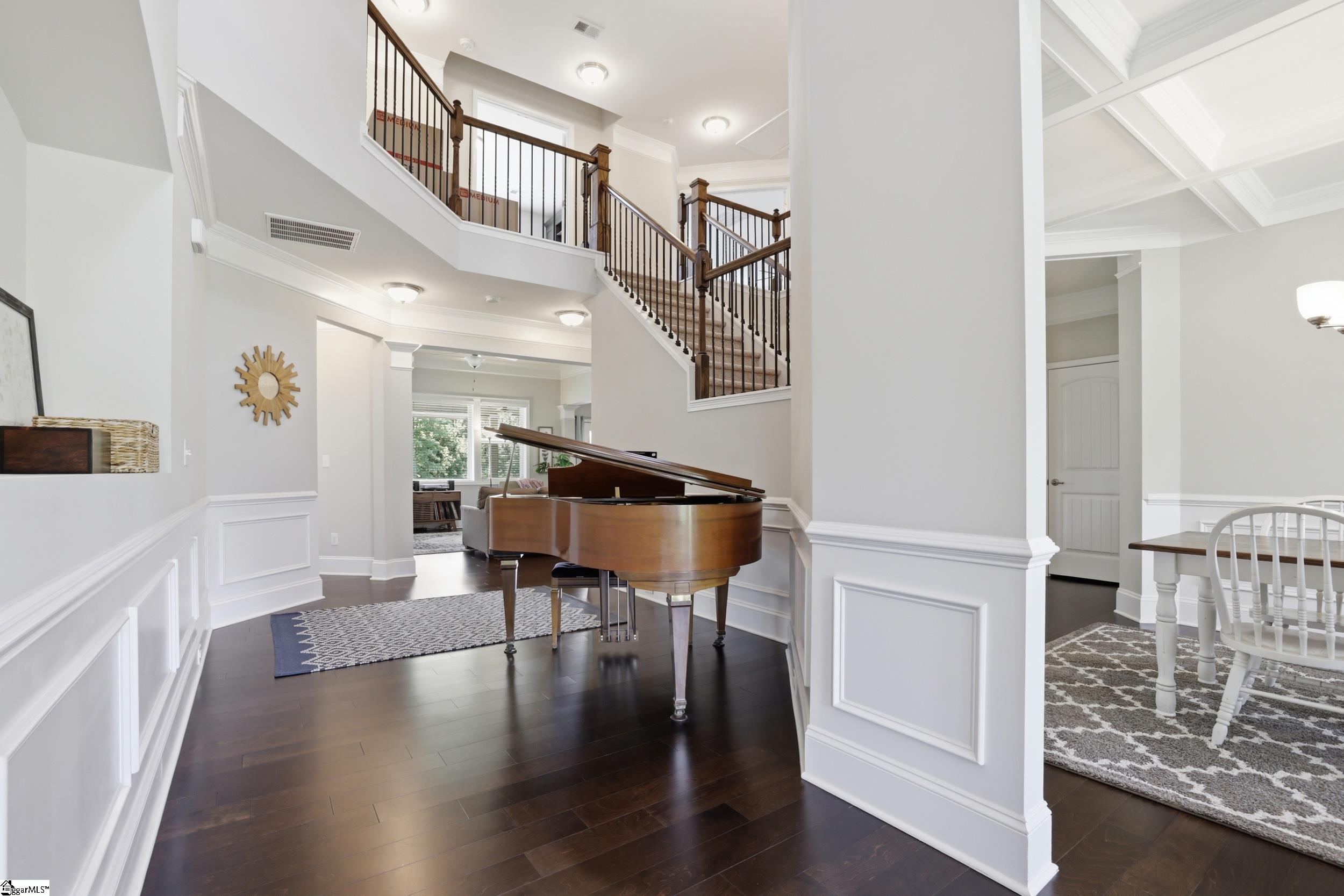 5 Vineyard Way