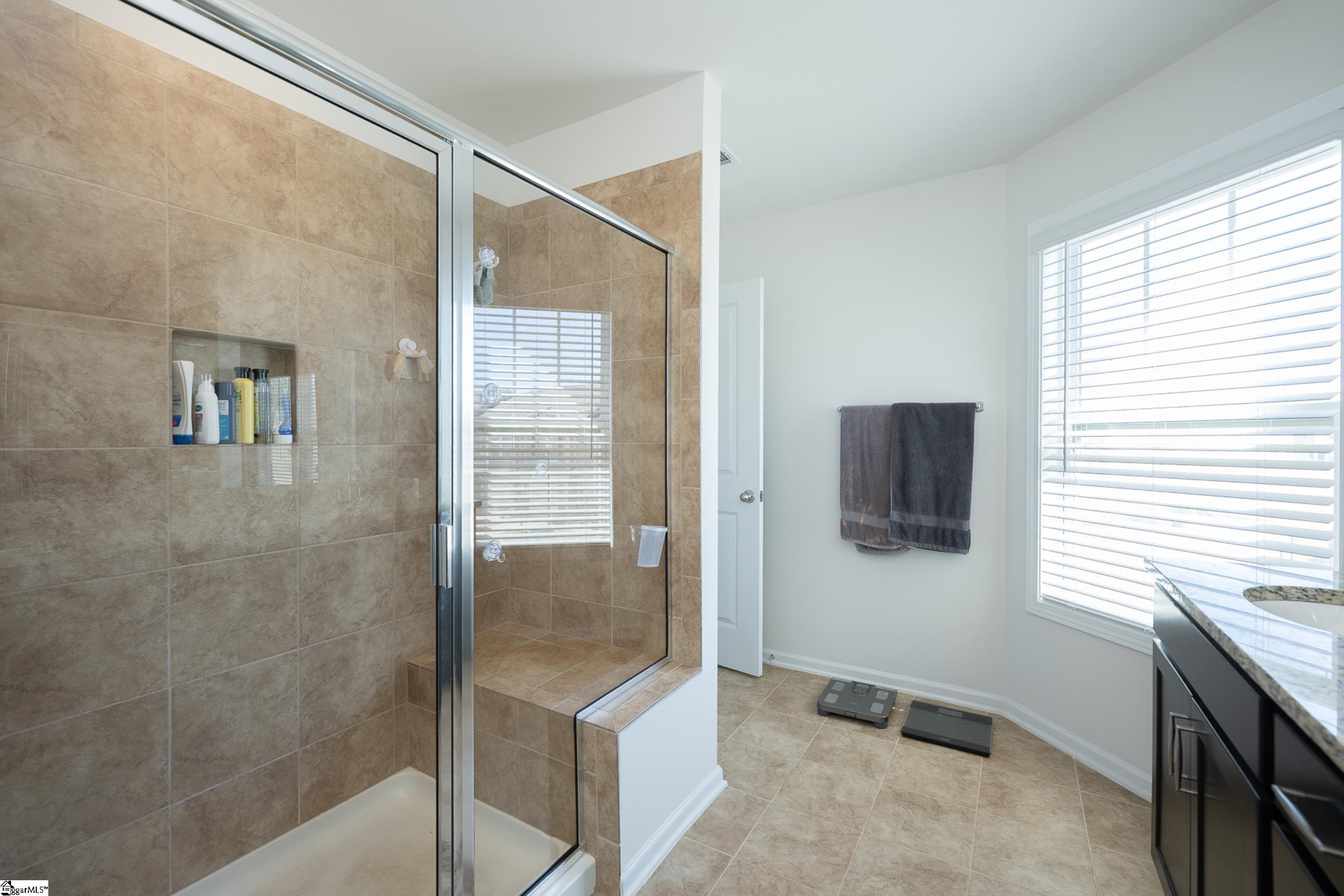 Greer, South Carolina 29650, United States, 3 Bedrooms Bedrooms, ,3 BathroomsBathrooms,Residential,Contingent,94592