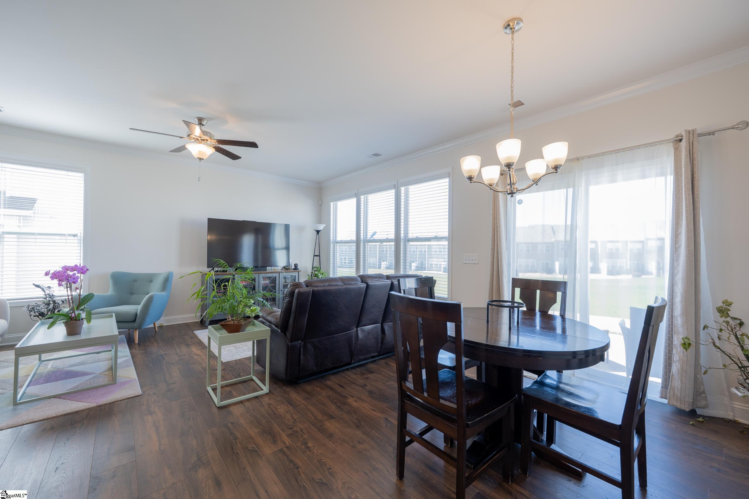 Greer, South Carolina 29650, United States, 3 Bedrooms Bedrooms, ,3 BathroomsBathrooms,Residential,Contingent,94592