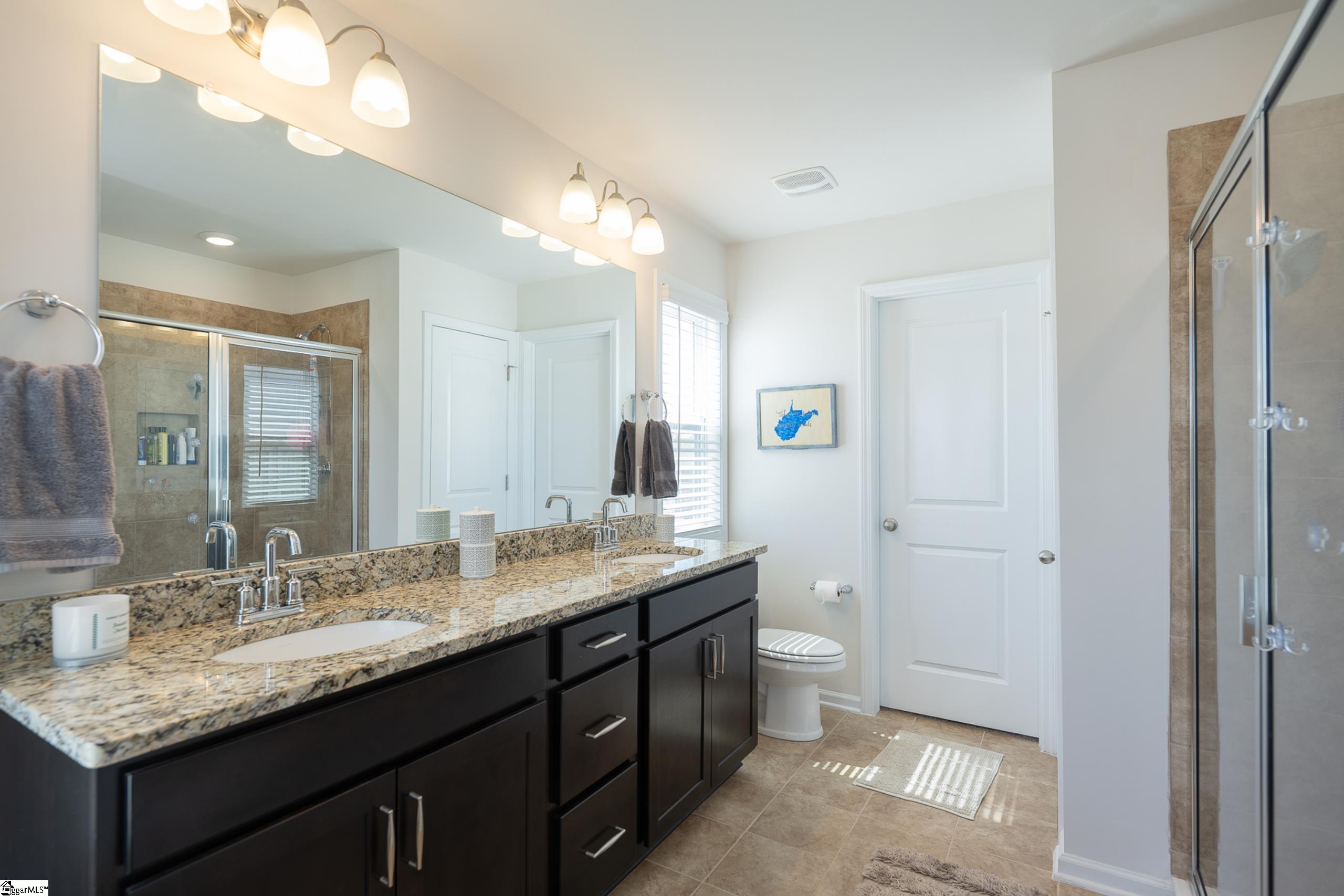 Greer, South Carolina 29650, United States, 3 Bedrooms Bedrooms, ,3 BathroomsBathrooms,Residential,Contingent,94592