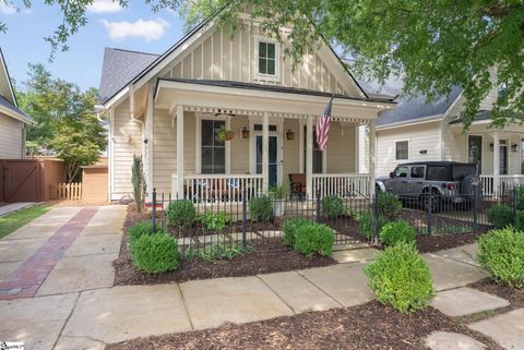 Photo of 4 Asbury Avenue, Greenville, SC 29601 (MLS # 1581320)