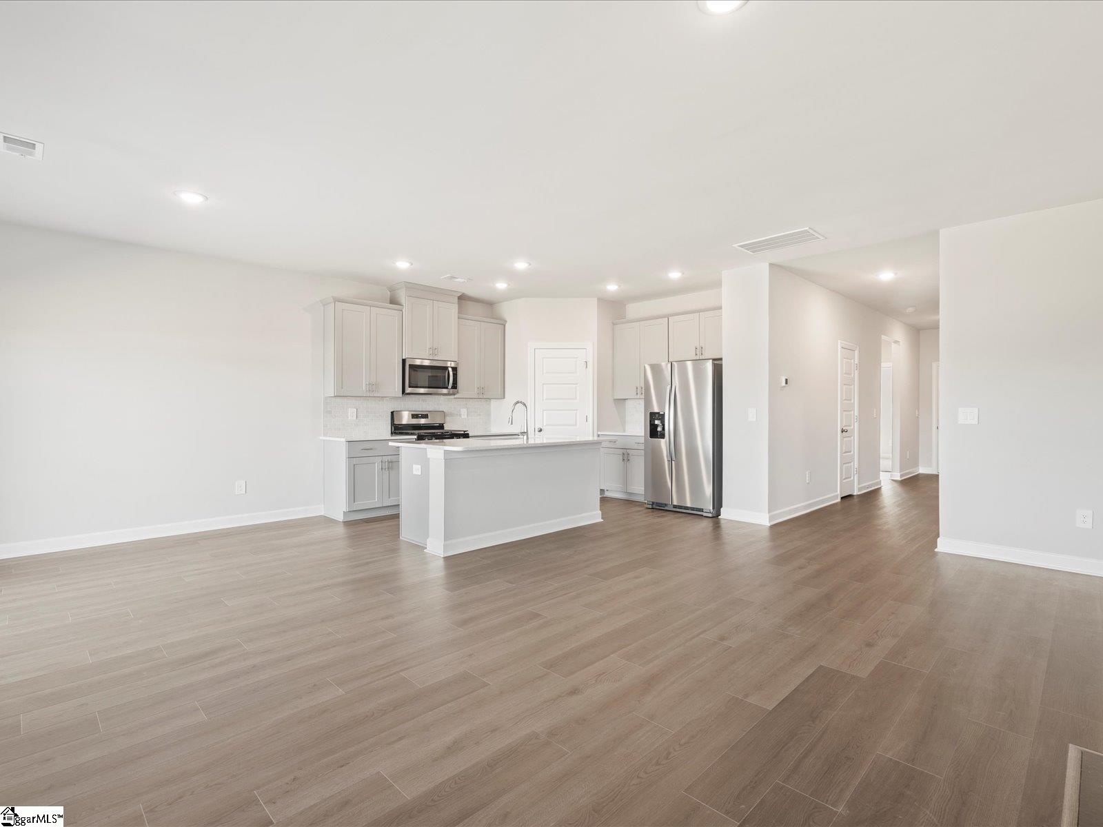 927 Rising Oak Court