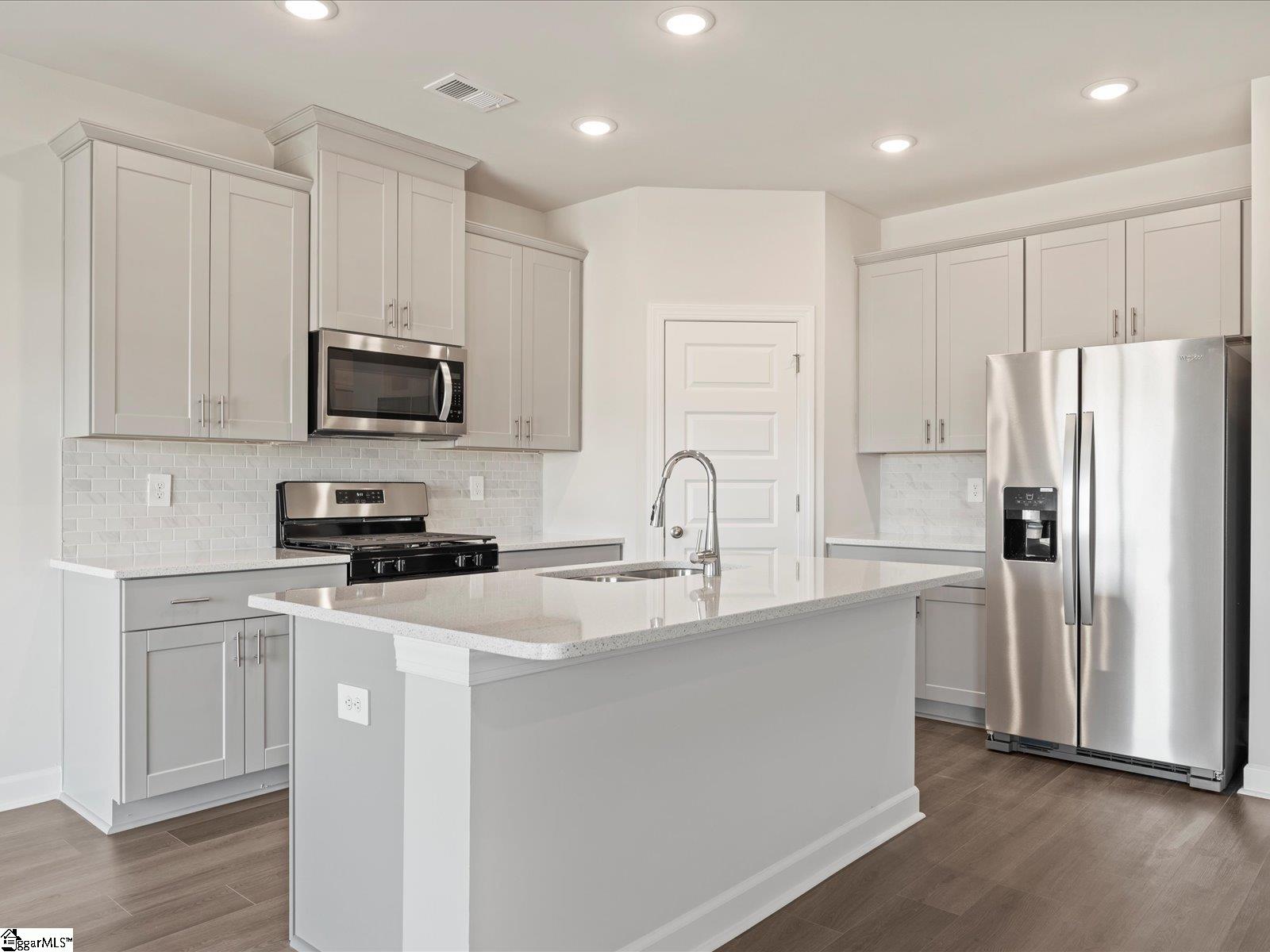 927 Rising Oak Court