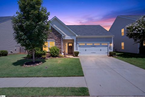 Photo of 316 Bucklebury Road, Greer, SC 29651 (MLS # 1595117)