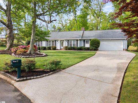 Photo of 4 Merry Oaks Court, Greenville, SC 29615 (MLS # 1588899)