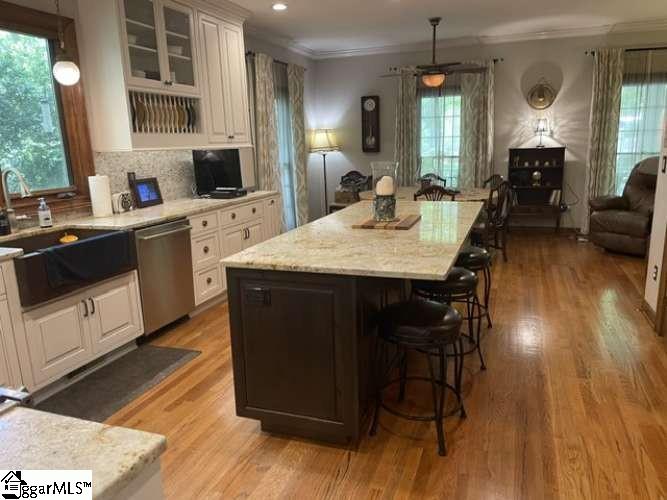 102 Laurel Oak Trail