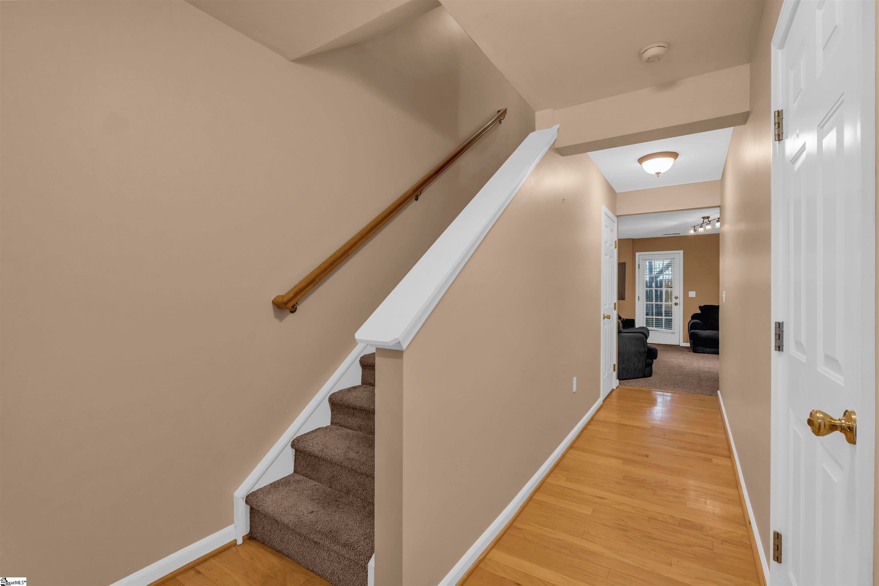 300 Canewood Place