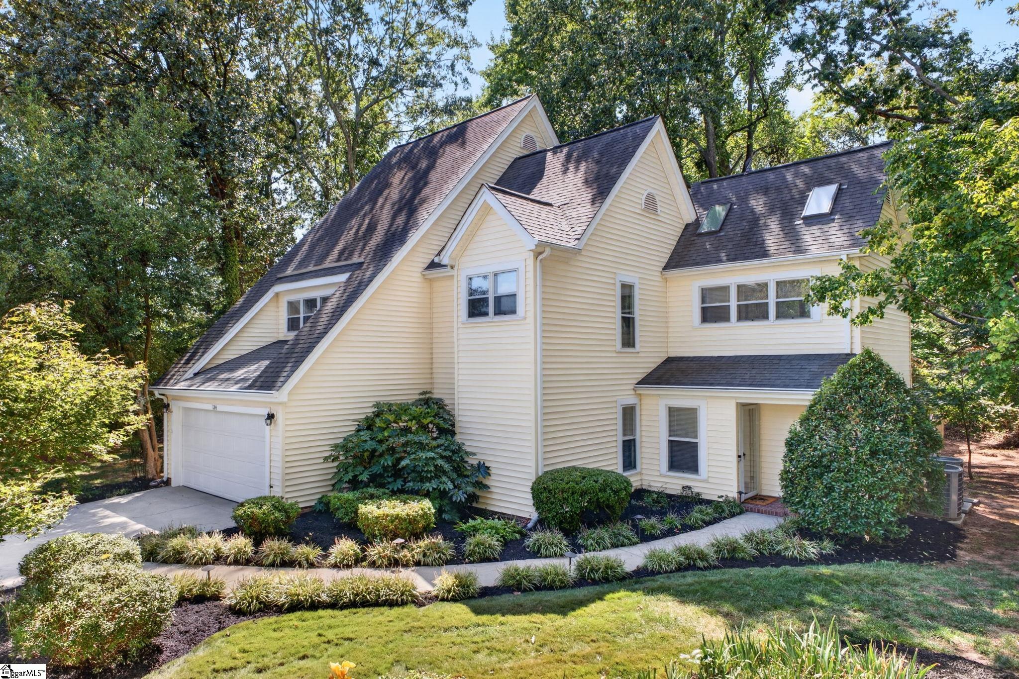 134 Forest Lake Drive
