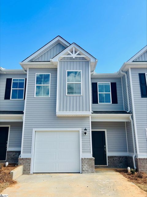 Photo of 1546 Dockage Way, Spartanburg, SC 29306 (MLS # 1584803)