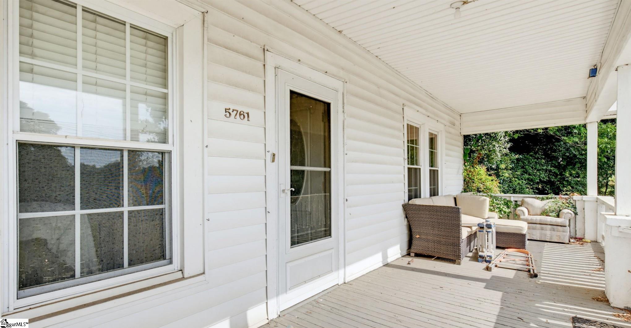 5761 Highway 357