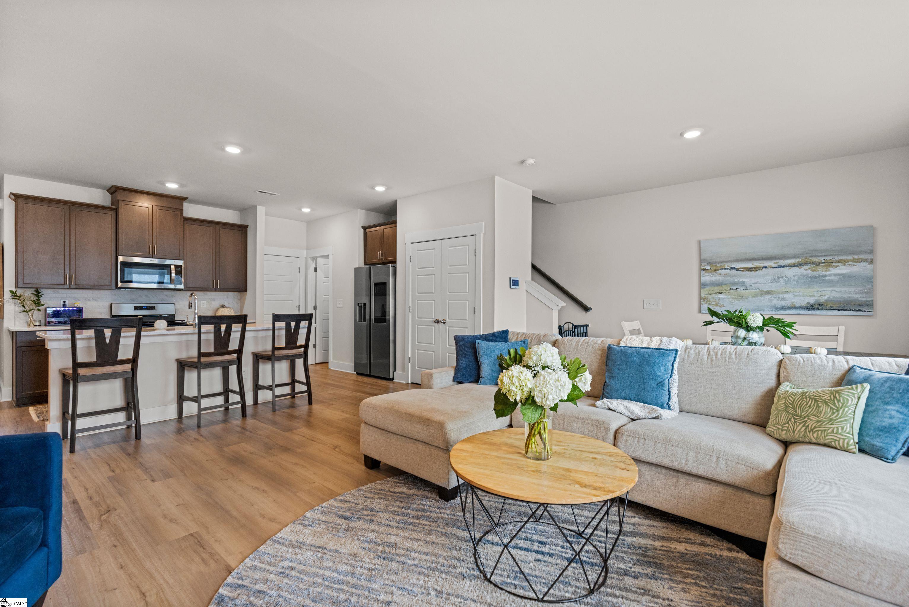 Greenville, South Carolina 29607, United States, 3 Bedrooms Bedrooms, ,3 BathroomsBathrooms,Residential,Active,225852