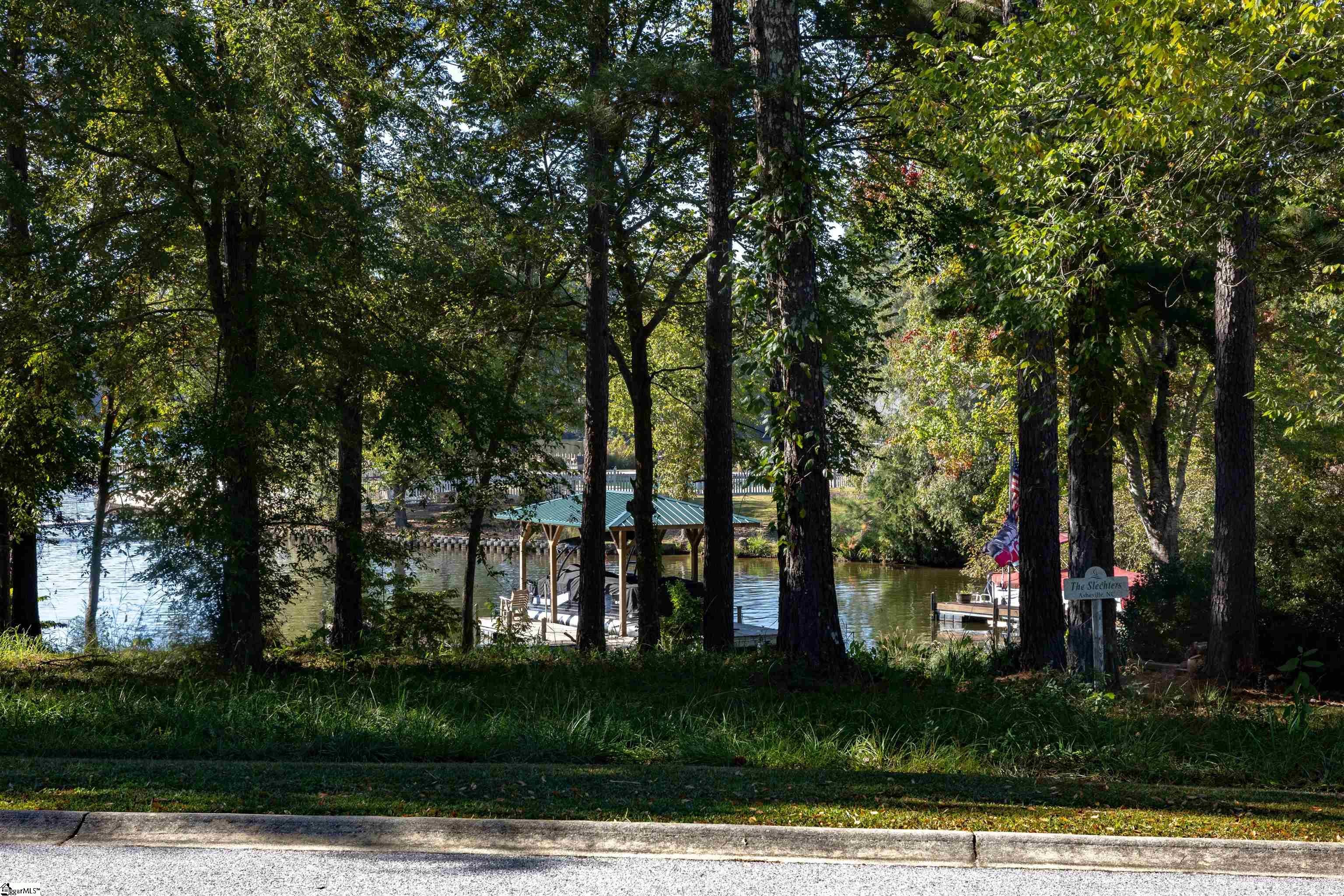 512 Grand Harbor Boulevard, Ninety Six, SC, 29666