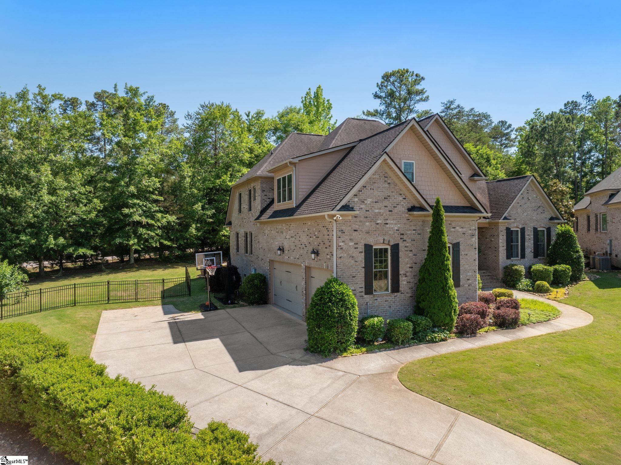 224 Bent Hook Way