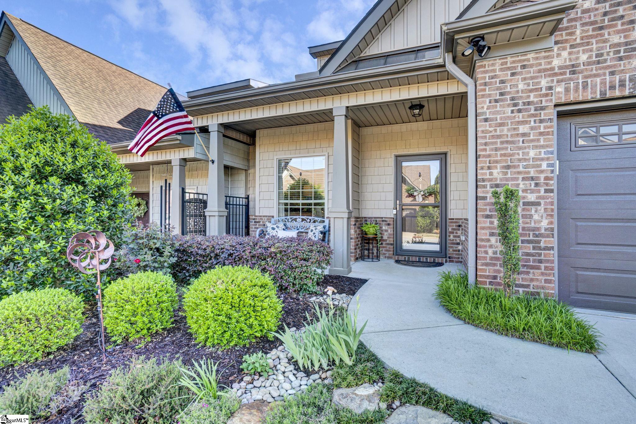 819 Asheton Commons Lane