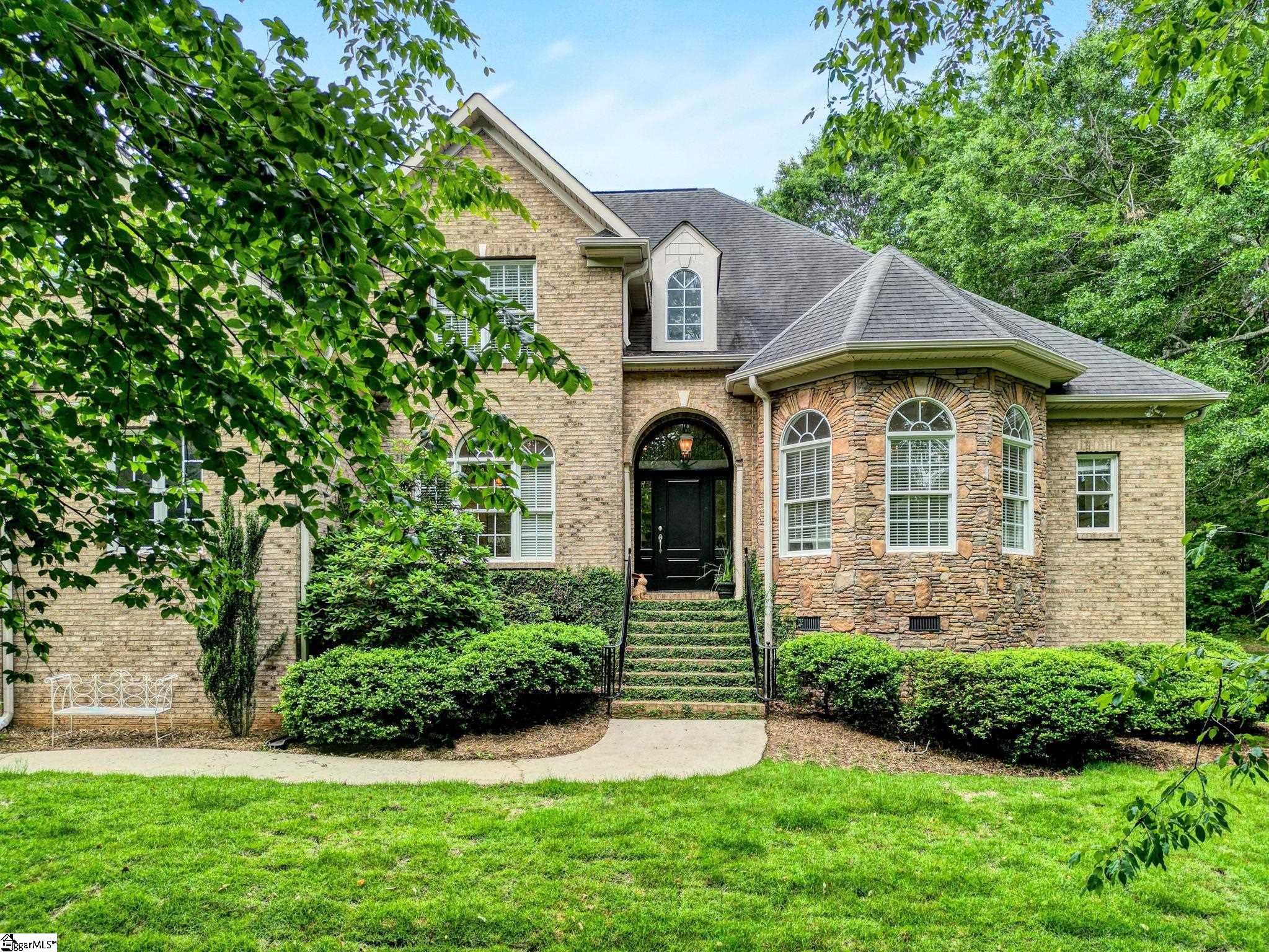 8 Knob Creek Court
