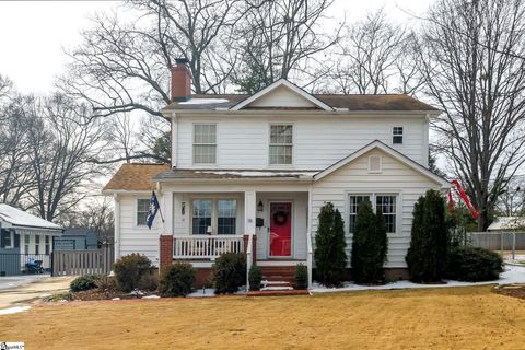 Photo of 16 Tabor Street, Greenville, SC 29609 (MLS # 1581077)