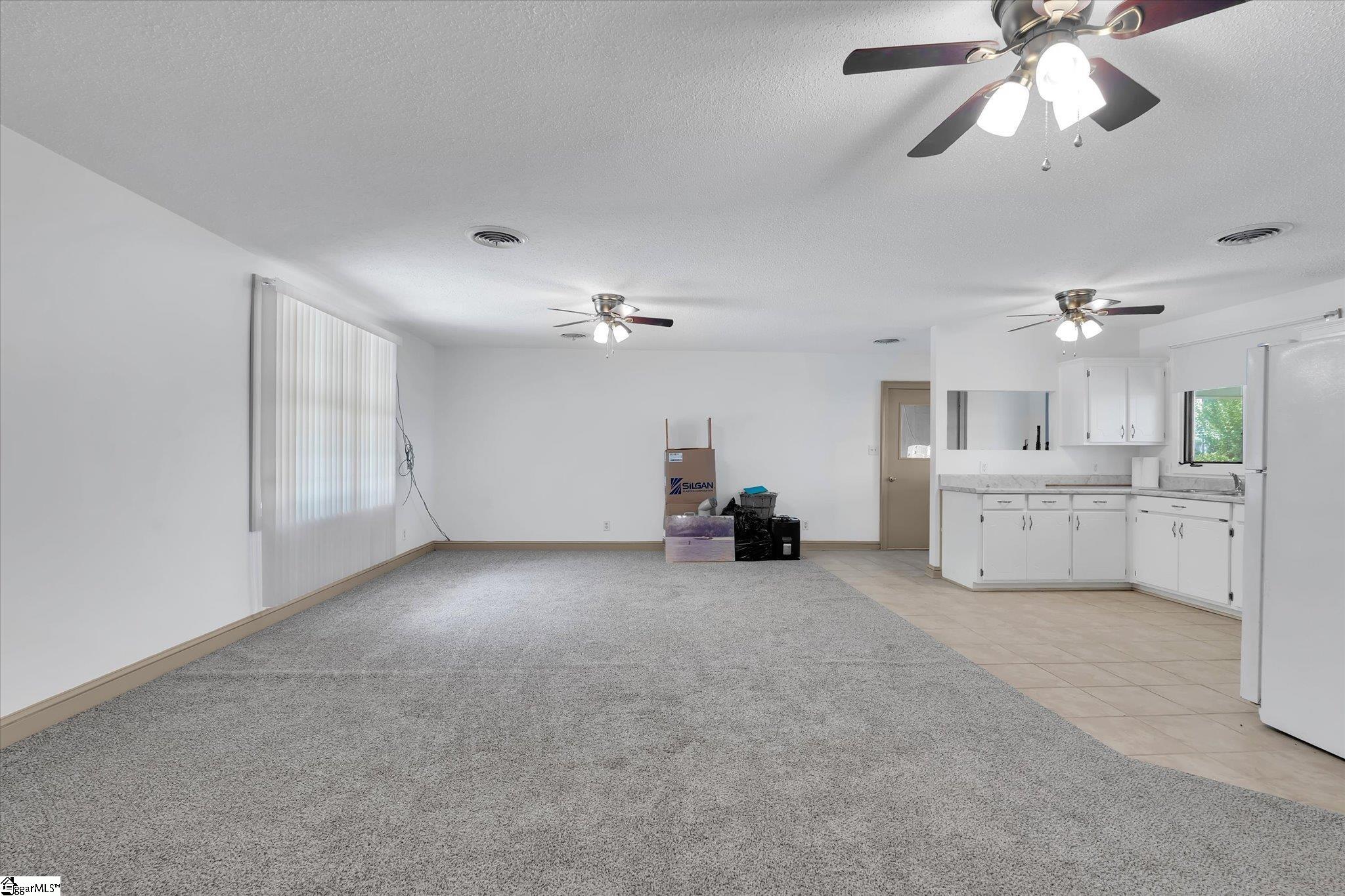 231 Lakeshore Drive