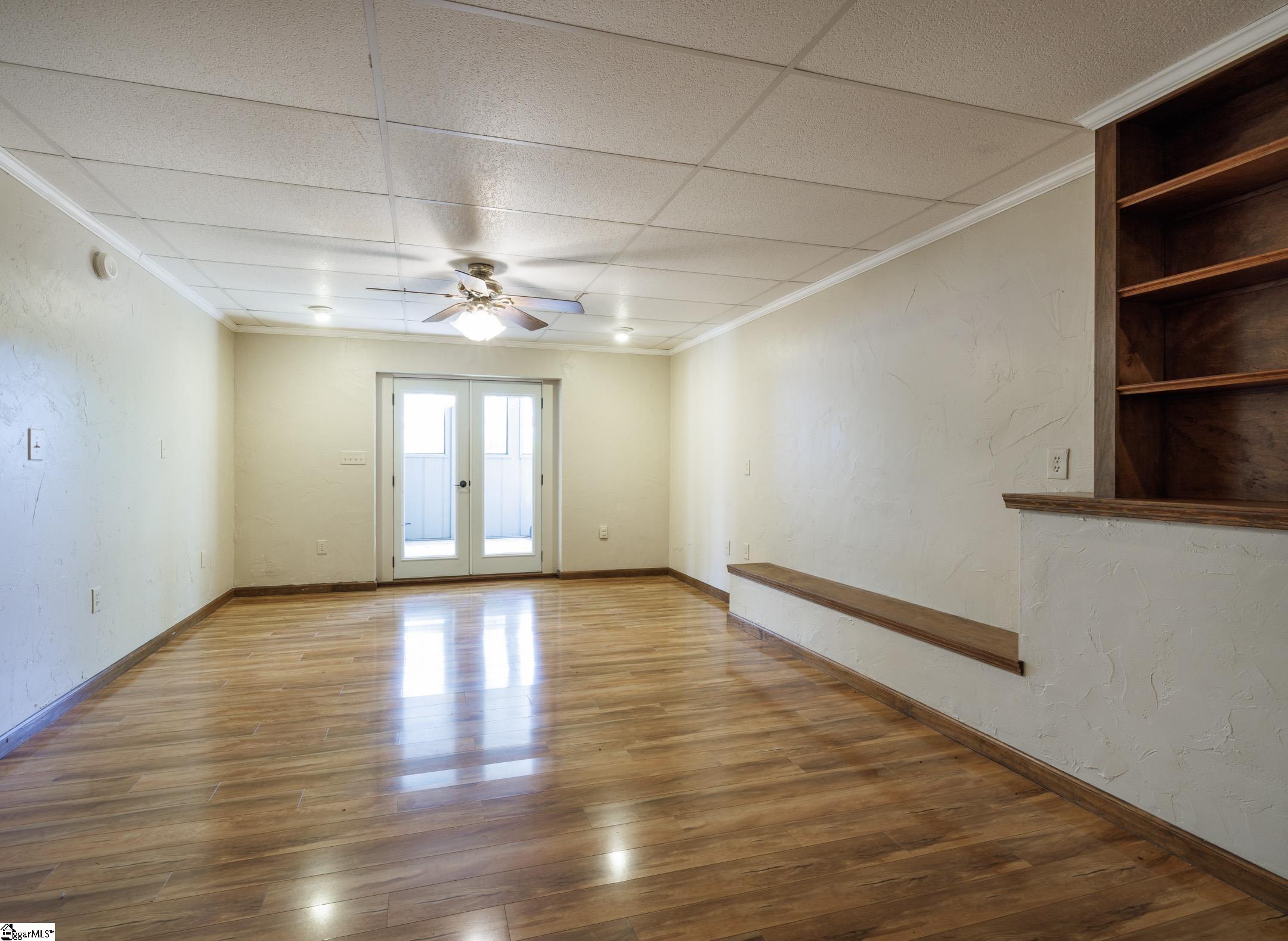 Seneca, South Carolina 29672, United States, 4 Bedrooms Bedrooms, ,4 BathroomsBathrooms,Residential,Contingent,161450