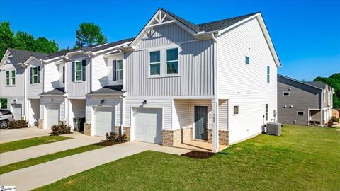 Photo of 100 Tramore Lane, Fountain Inn, SC 29644 (MLS # 1588969)