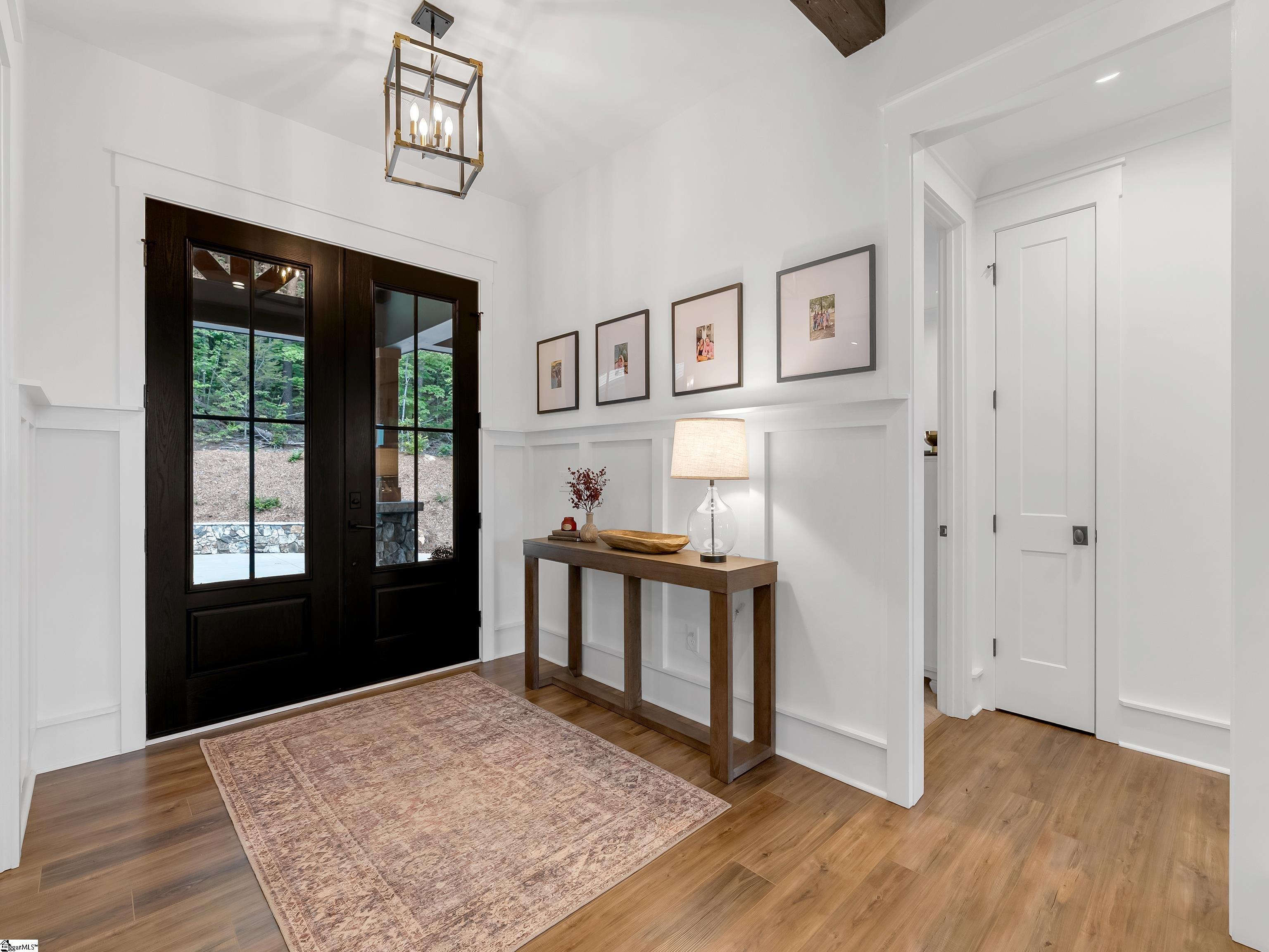 32 Mica Flats Drive