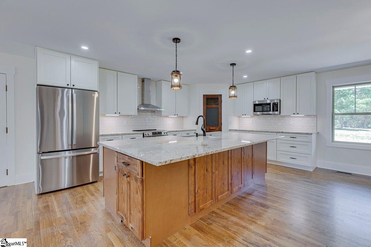 1041 Motlow School Road