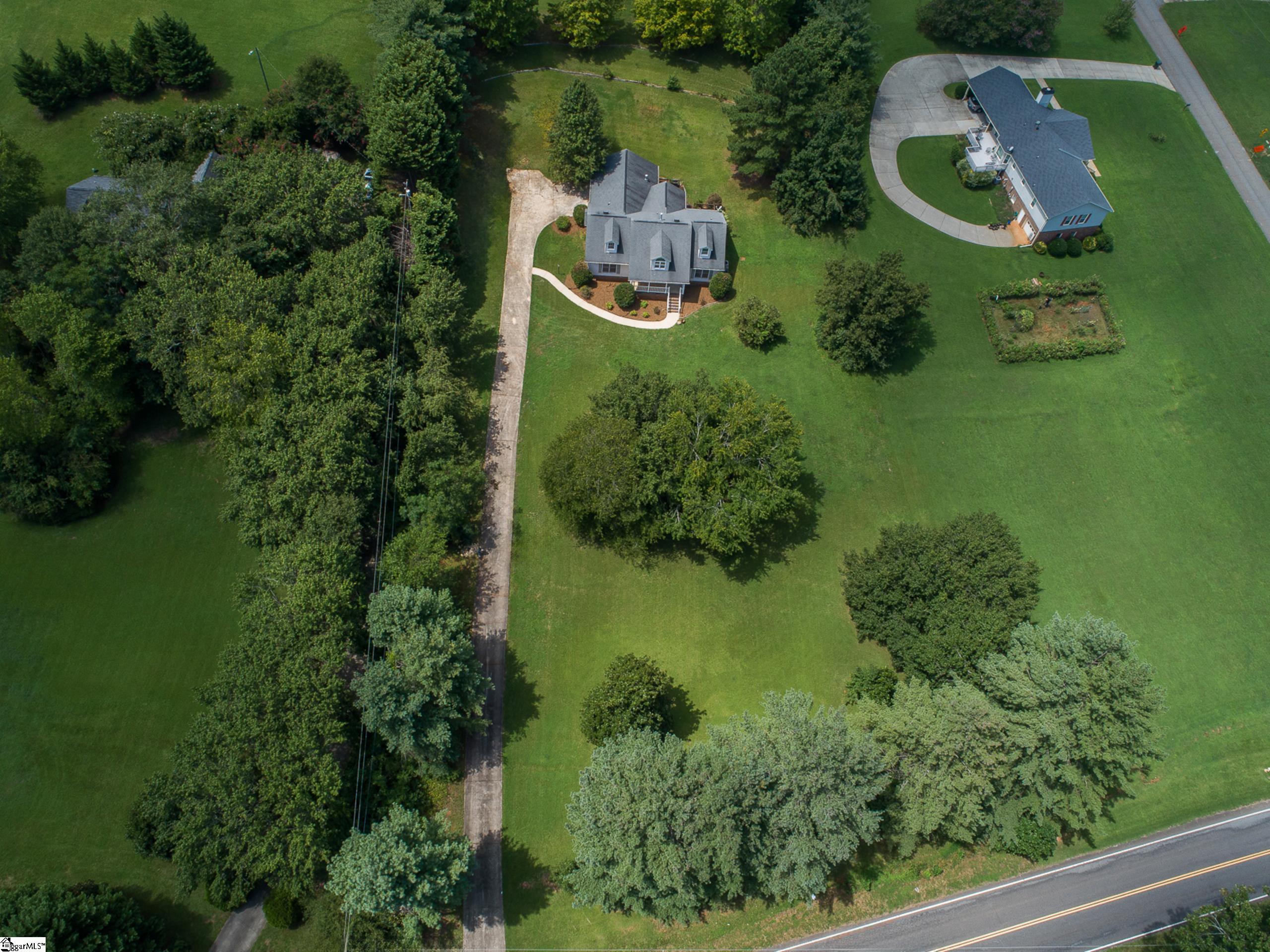 Taylors, South Carolina 29687, United States, 3 Bedrooms Bedrooms, ,2 BathroomsBathrooms,Residential,Active,195706