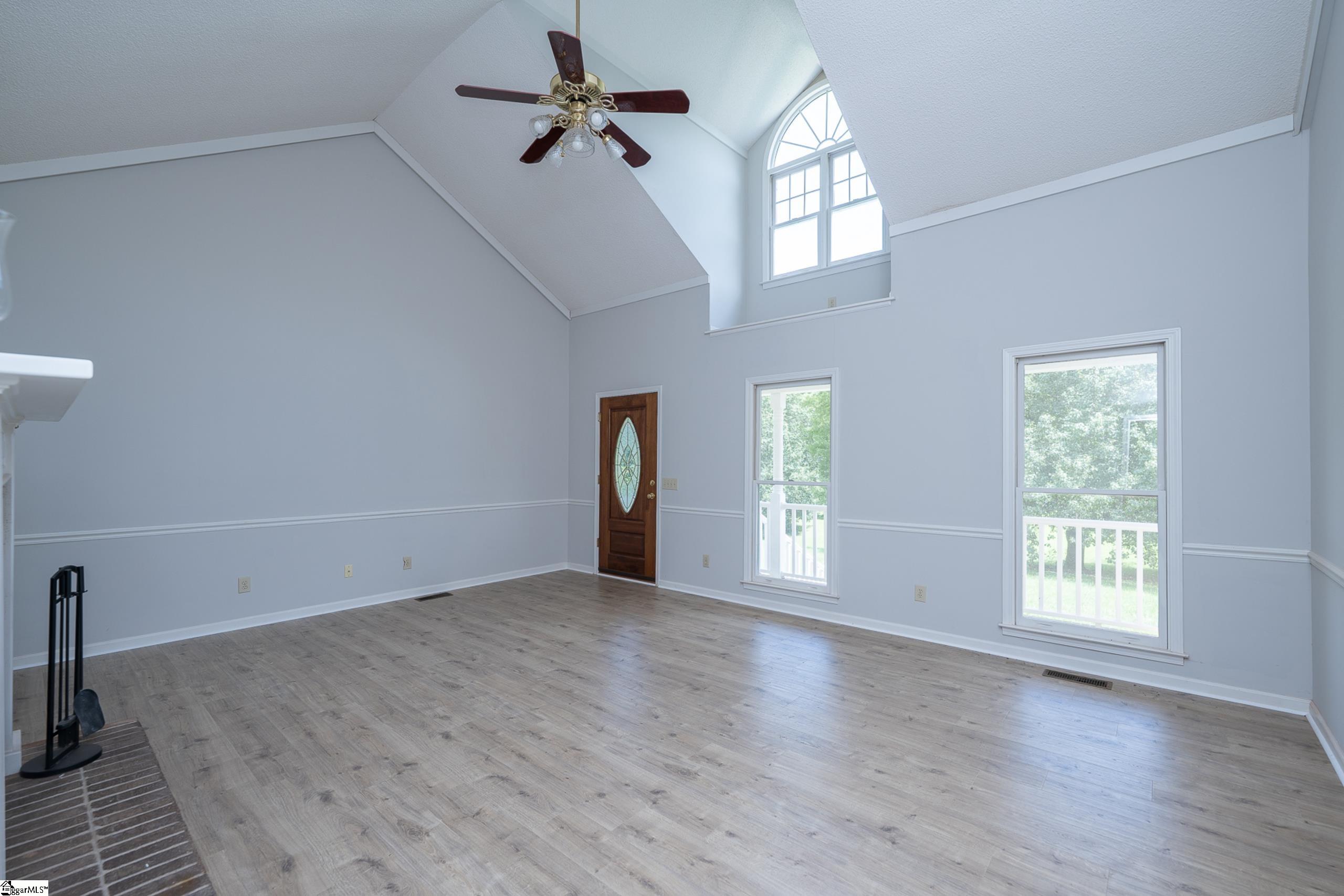 Taylors, South Carolina 29687, United States, 3 Bedrooms Bedrooms, ,2 BathroomsBathrooms,Residential,Active,195706