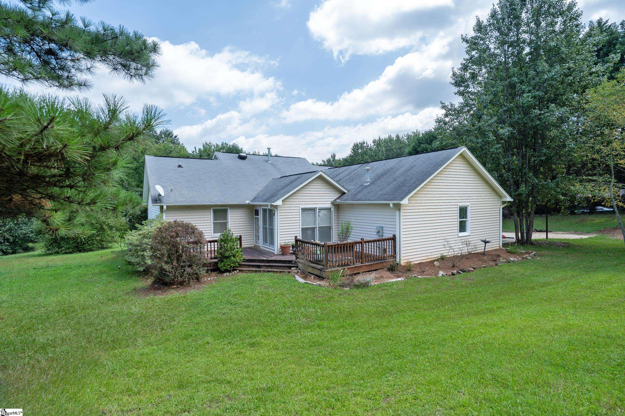 Taylors, South Carolina 29687, United States, 3 Bedrooms Bedrooms, ,2 BathroomsBathrooms,Residential,Active,195706
