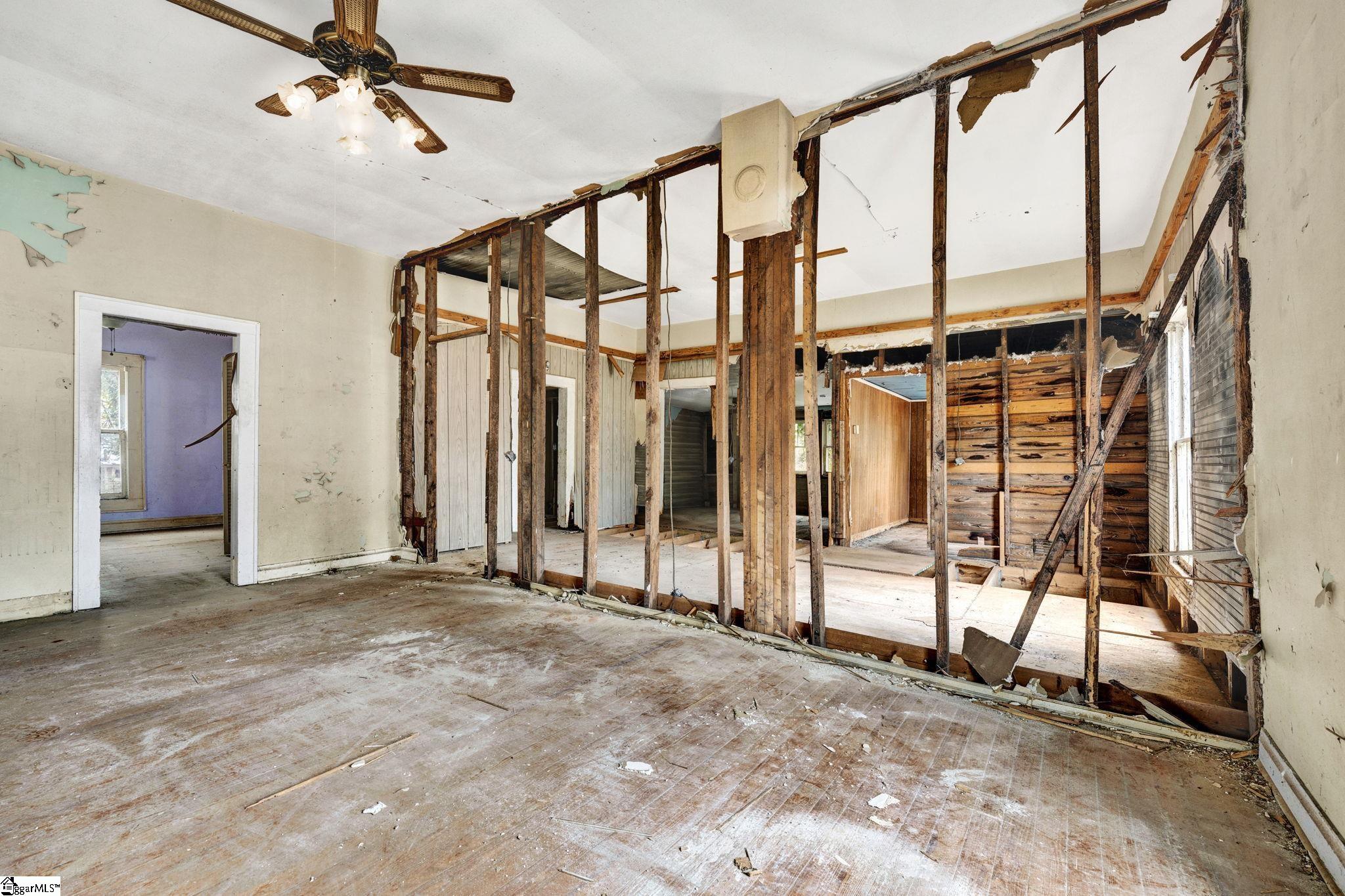 201 Oak Lane