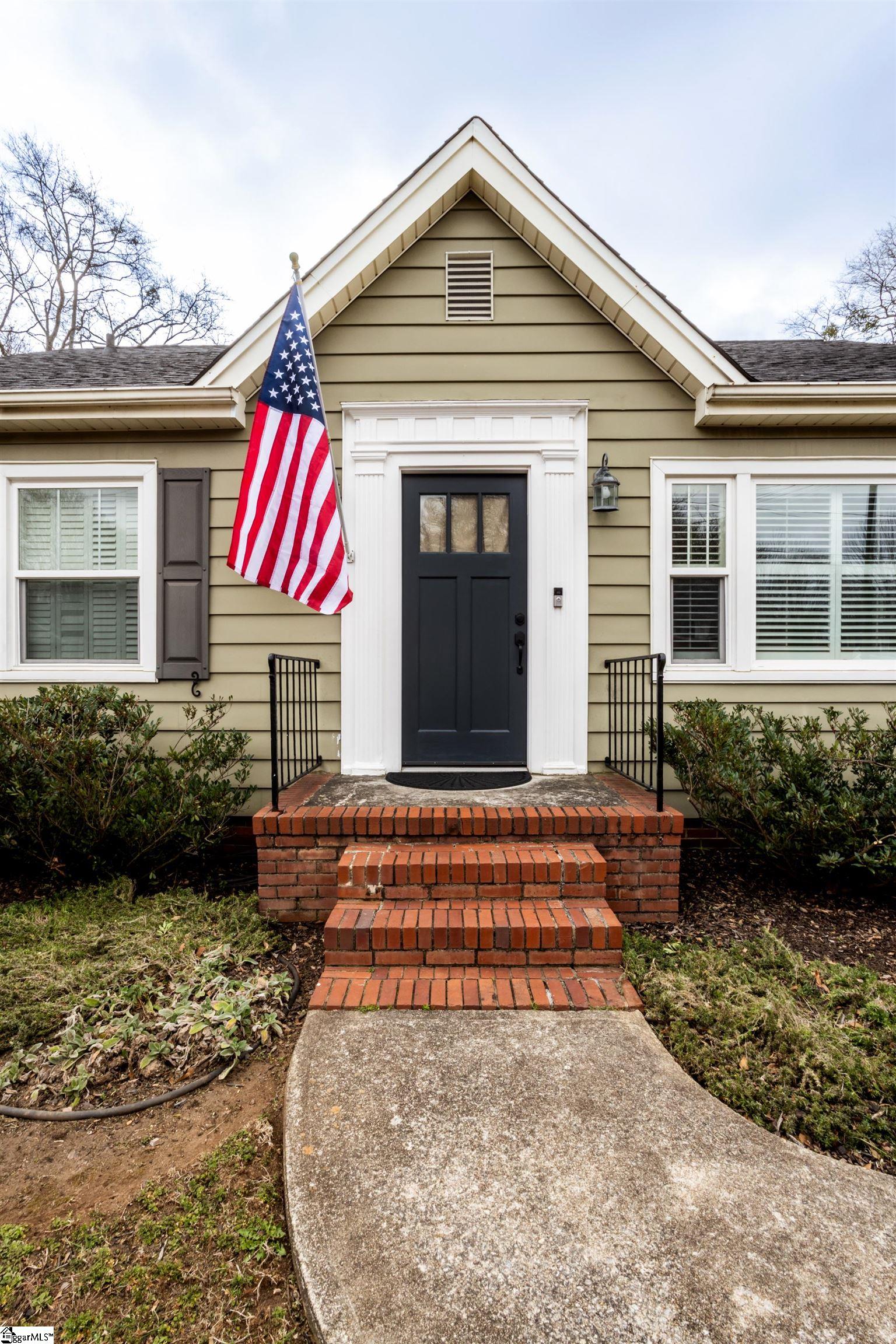 Greenville, South Carolina 29607, United States, 3 Bedrooms Bedrooms, ,1 BathroomBathrooms,Residential,Contingent,84548