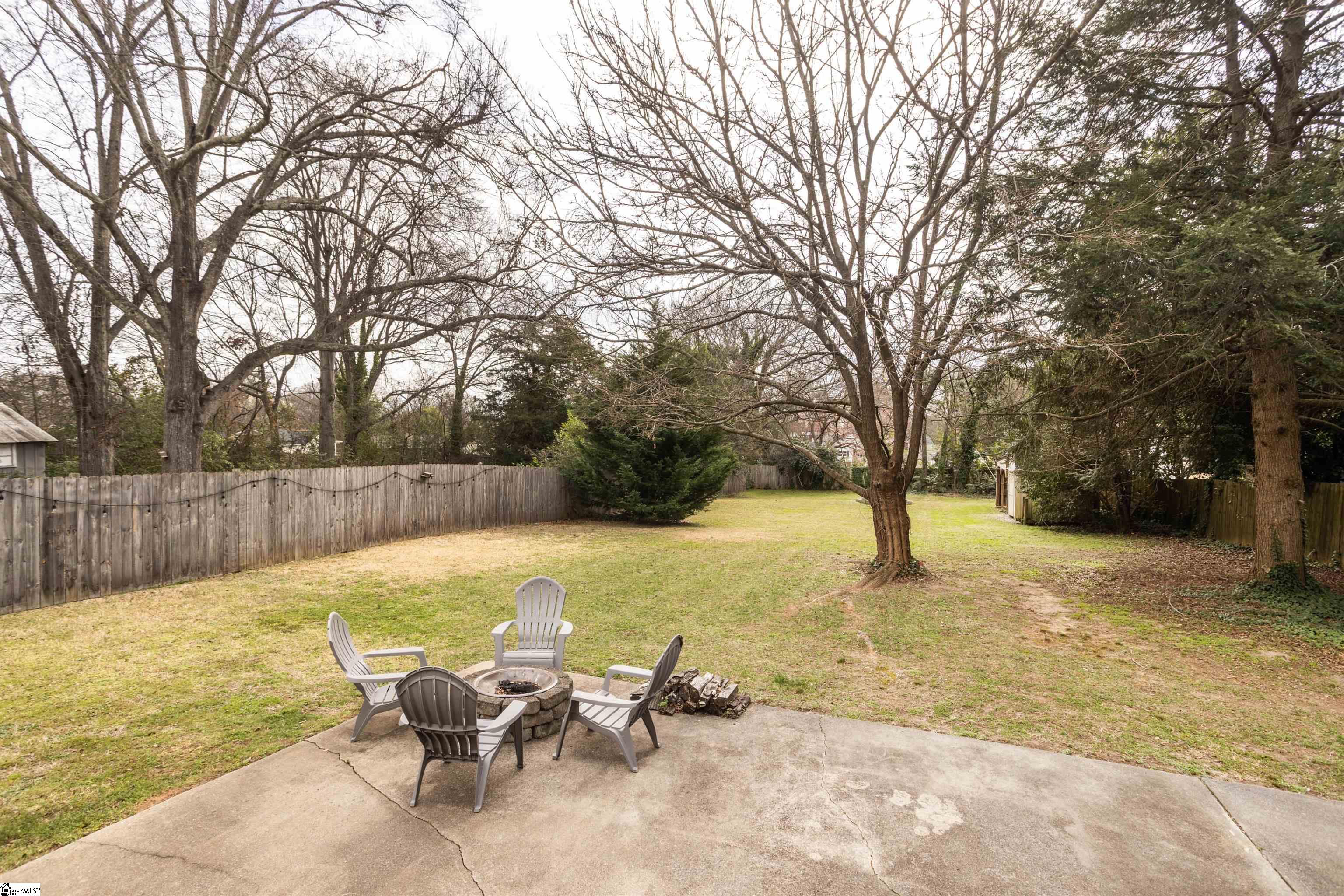 Greenville, South Carolina 29607, United States, 3 Bedrooms Bedrooms, ,1 BathroomBathrooms,Residential,Contingent,84548