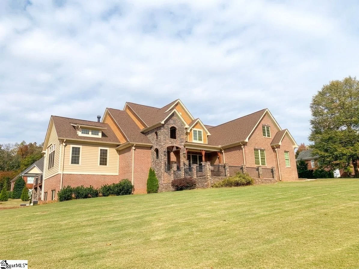 204 Willow Wind Court
