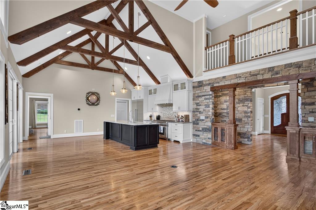 204 Willow Wind Court