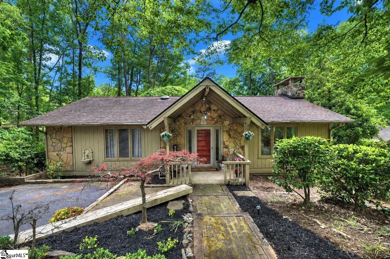 3 Rudder Court