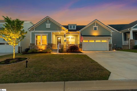 Photo of 309 Devere Drive, Fountain Inn, SC 29644 (MLS # 1588711)