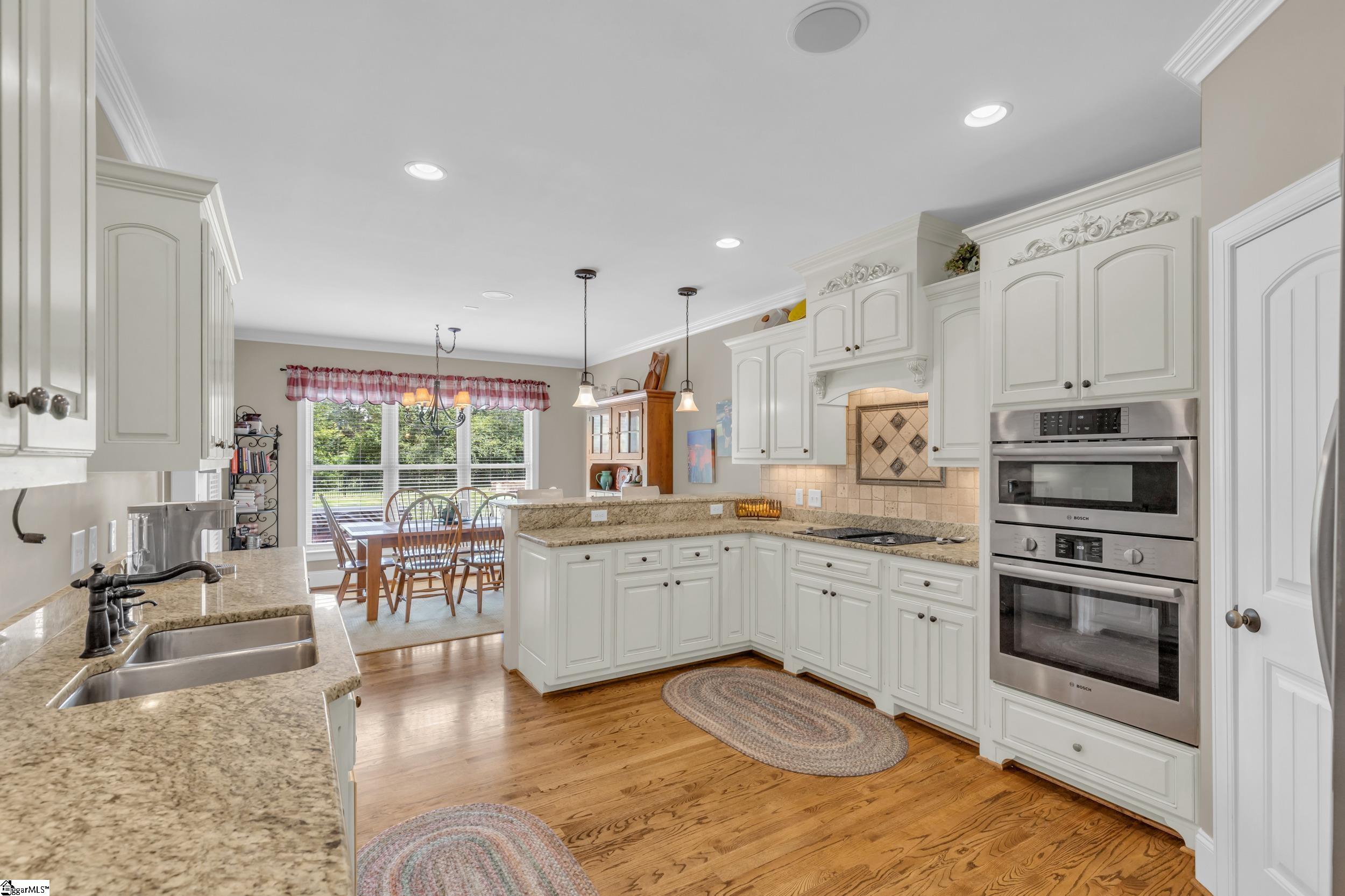 104 Ivy Woods Drive