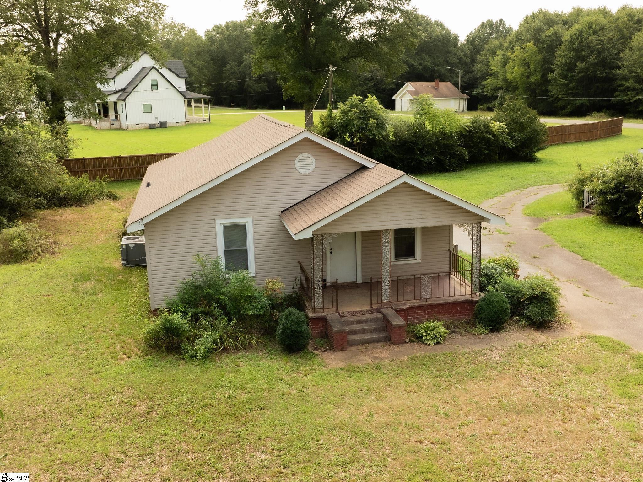 123 Pine Ridge Road, Lyman, SC, 29365